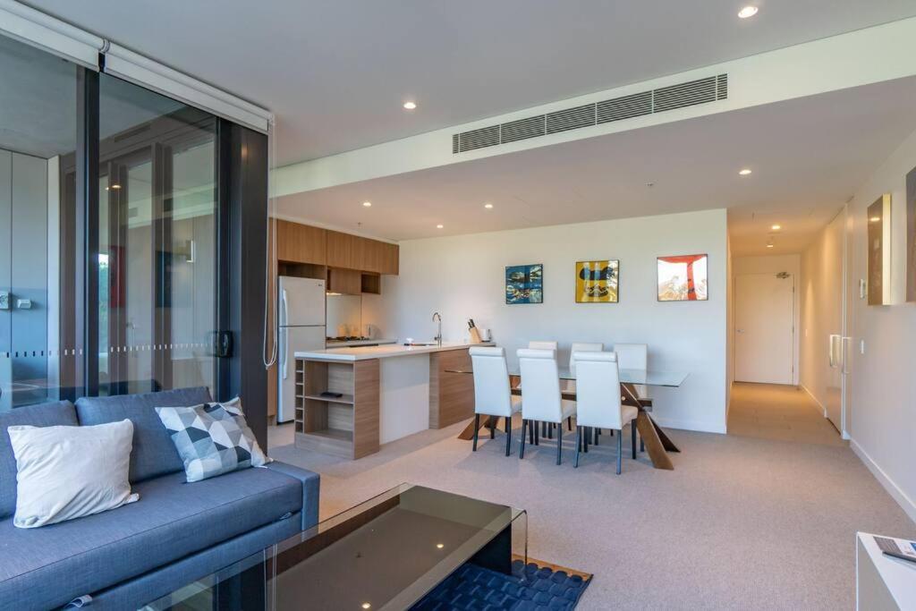 Apartment Next To Station Family & Friend Free Parking